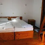 Guest house Sotos Skopelos Town