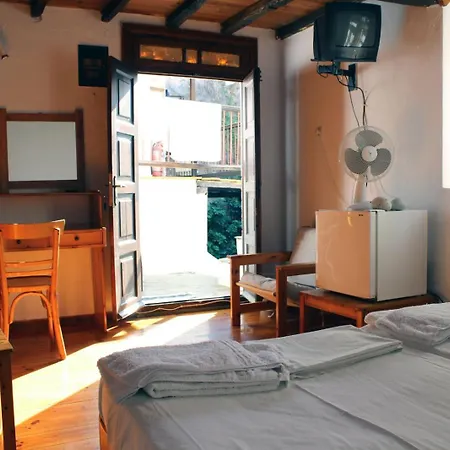 Guest house Sotos