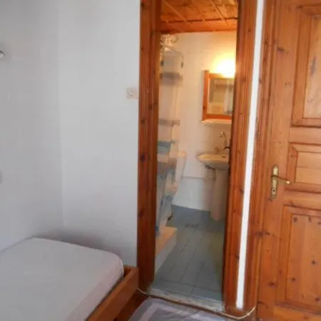 Guest house Sotos