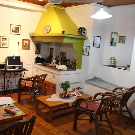 Sotos Skopelos Town