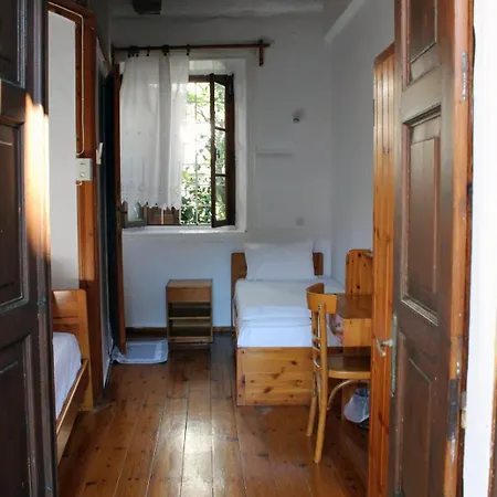 Guest house Sotos *