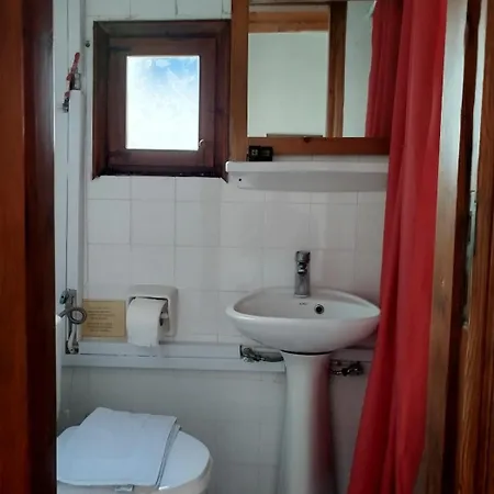 Sotos Guest house *